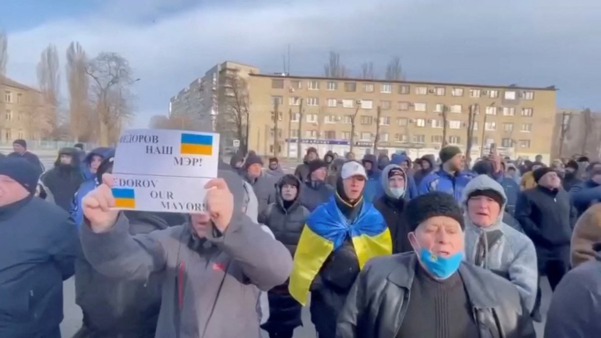 Ukrayna'da kaçırılan belediye başkanı için gösteri düzenlendi