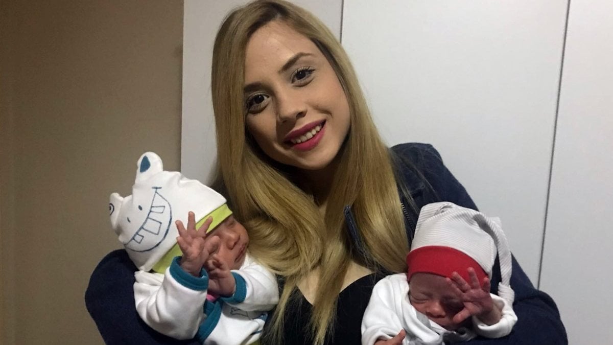 İzmir'de hamileyken hamile kalan anne herkesi şaşırtıyor