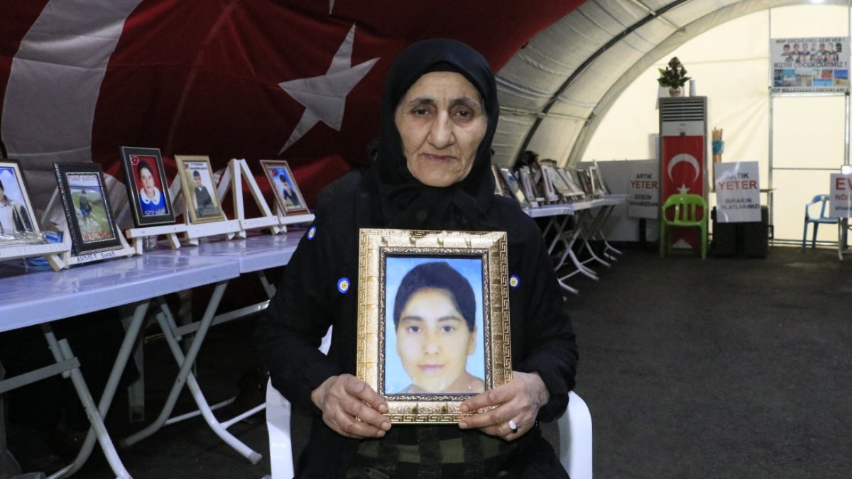 Diyarbakır'daki evlat nöbetinde 937'nci gün