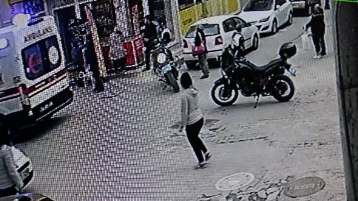 Edirne'de İstediği sigarayı bulamayan şahıs büfe sahibini bıçakladı