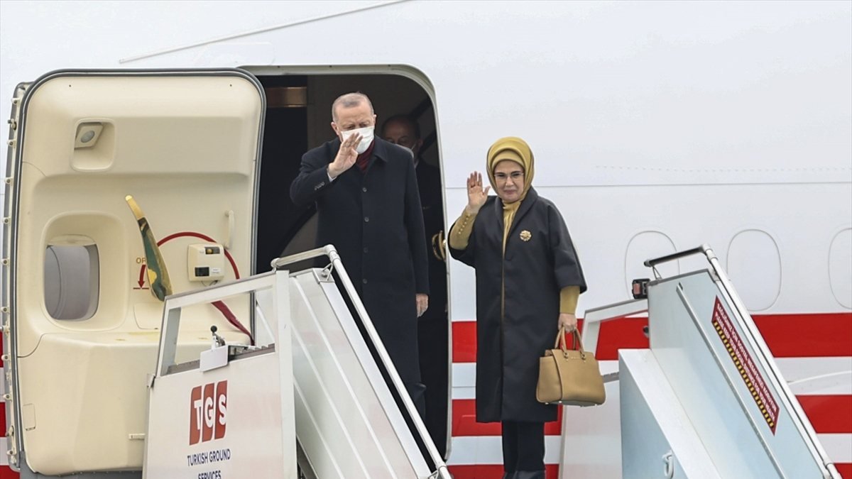 Cumhurbaşkanı Erdoğan Özbekistan'a gitti
