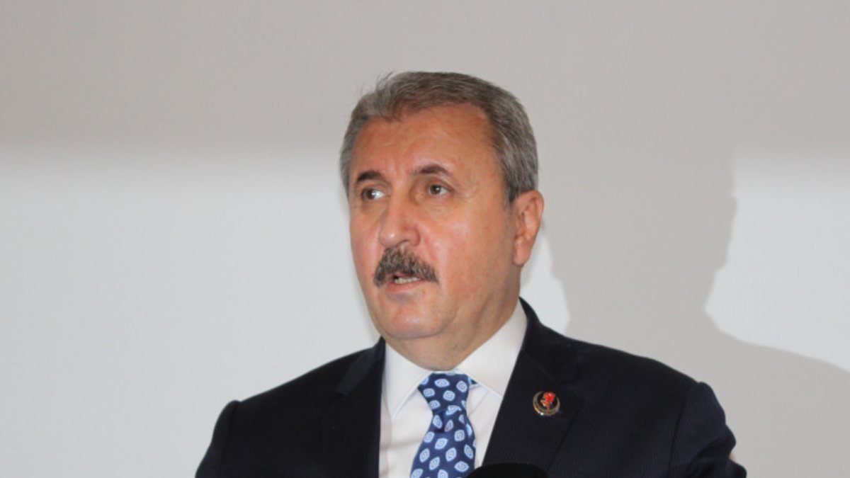 Mustafa Destici: Türkiye gözlerin çevrildiği ülke oldu