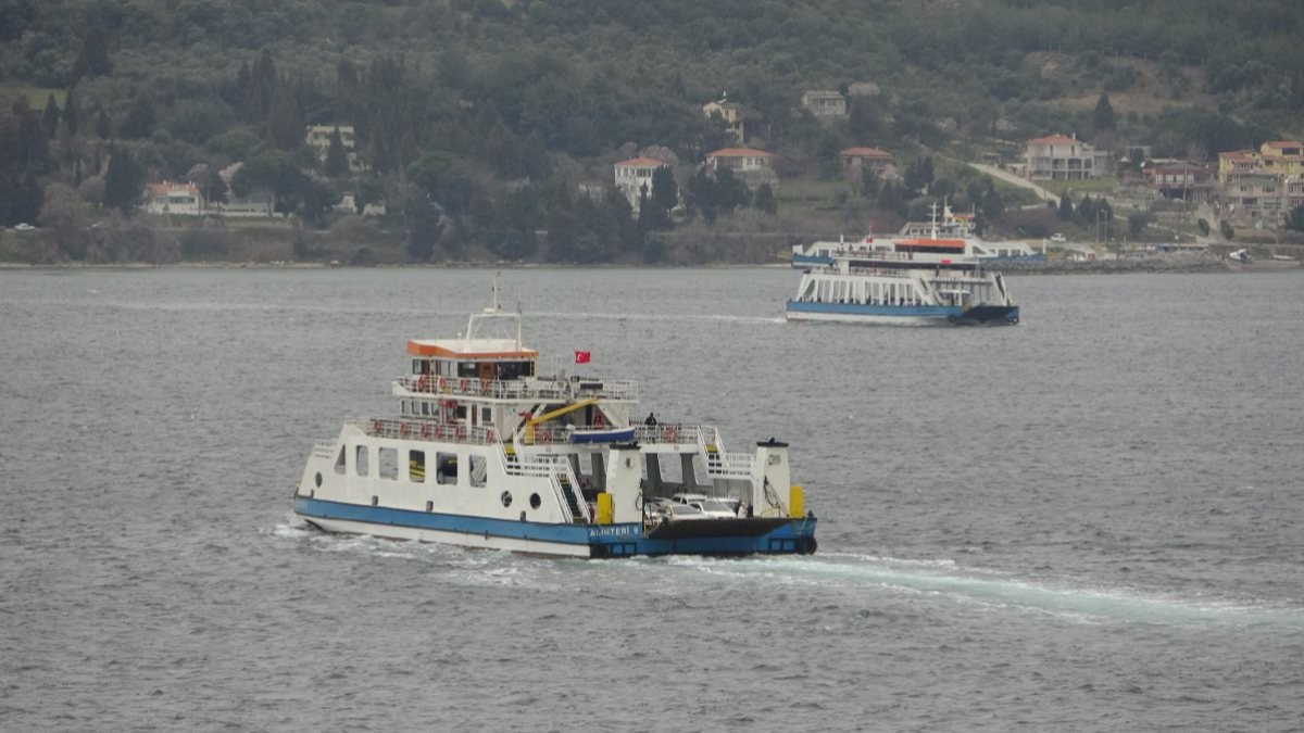 Gökçeada ve Bozcaada'nın yarınki tüm seferleri iptal edildi