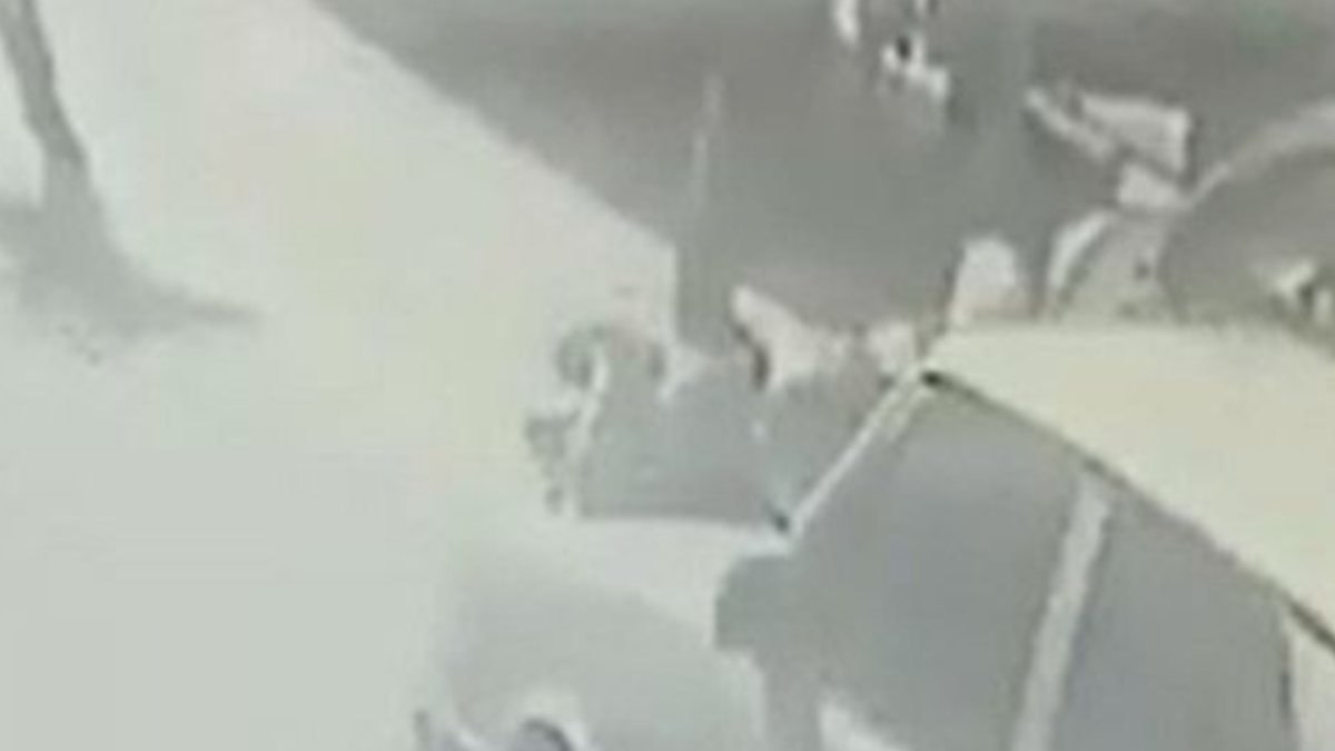 Denizli'de polisi kaputun üzerinde sürükleyen şahıs tutuklandı
