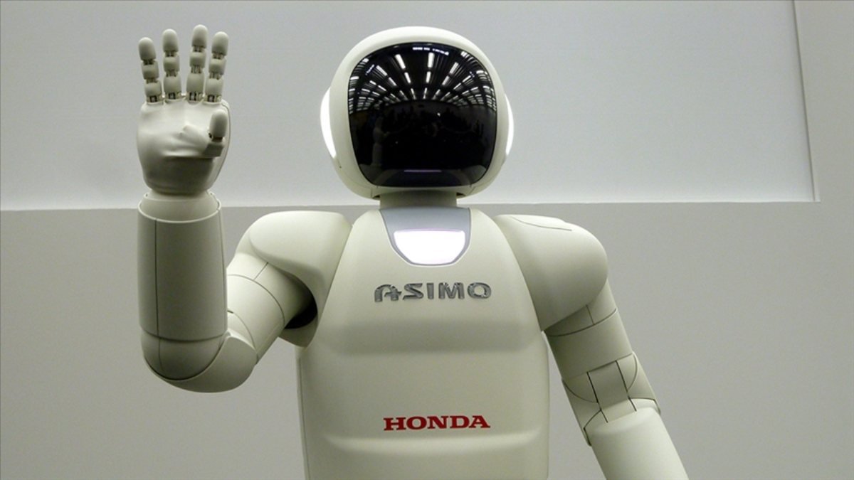 Honda, insansı robot Asimo'nun fişini çekti