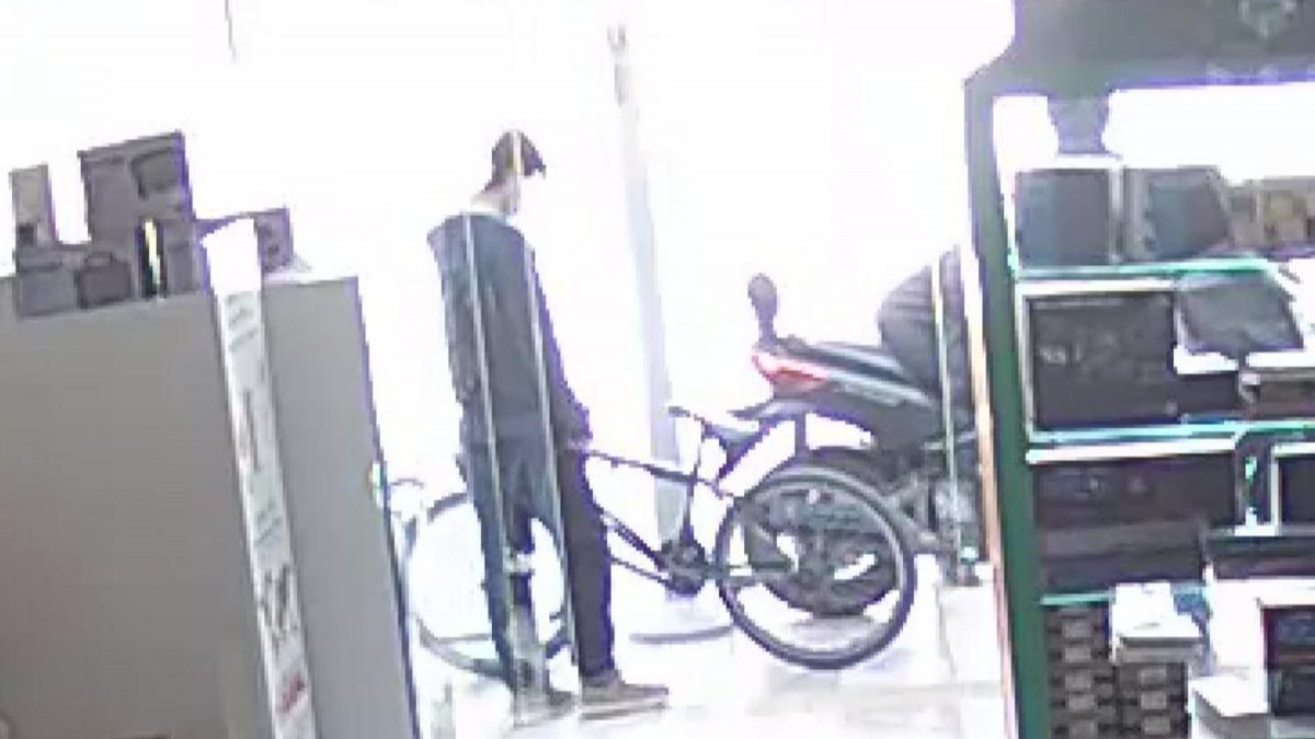 Muğla'da motosiklet hırsızlığı: Göz göre göre çaldı