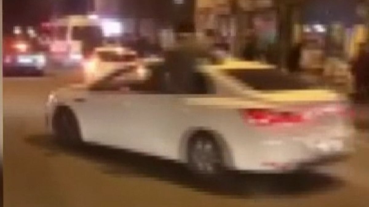 Fatih'te asker eğlencesinde drift yapan sürücüler yakalandı