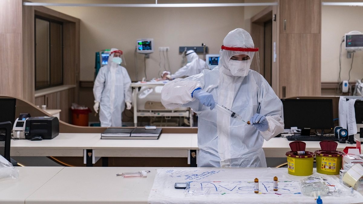 Son 24 saatte koronavirüsten 38 kişi hayatını kaybetti