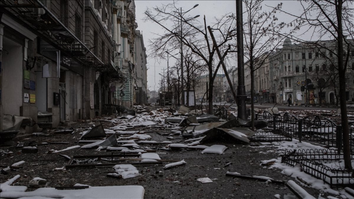 Rus ordusu Ukrayna'nın 14 askeri tesisini vurdu