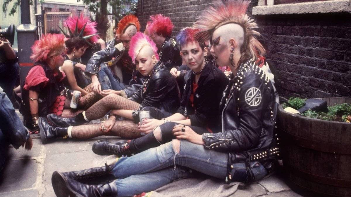 Uysallar merak ettirdi: Punk kültürü nedir, nasıl ortaya çıktı?