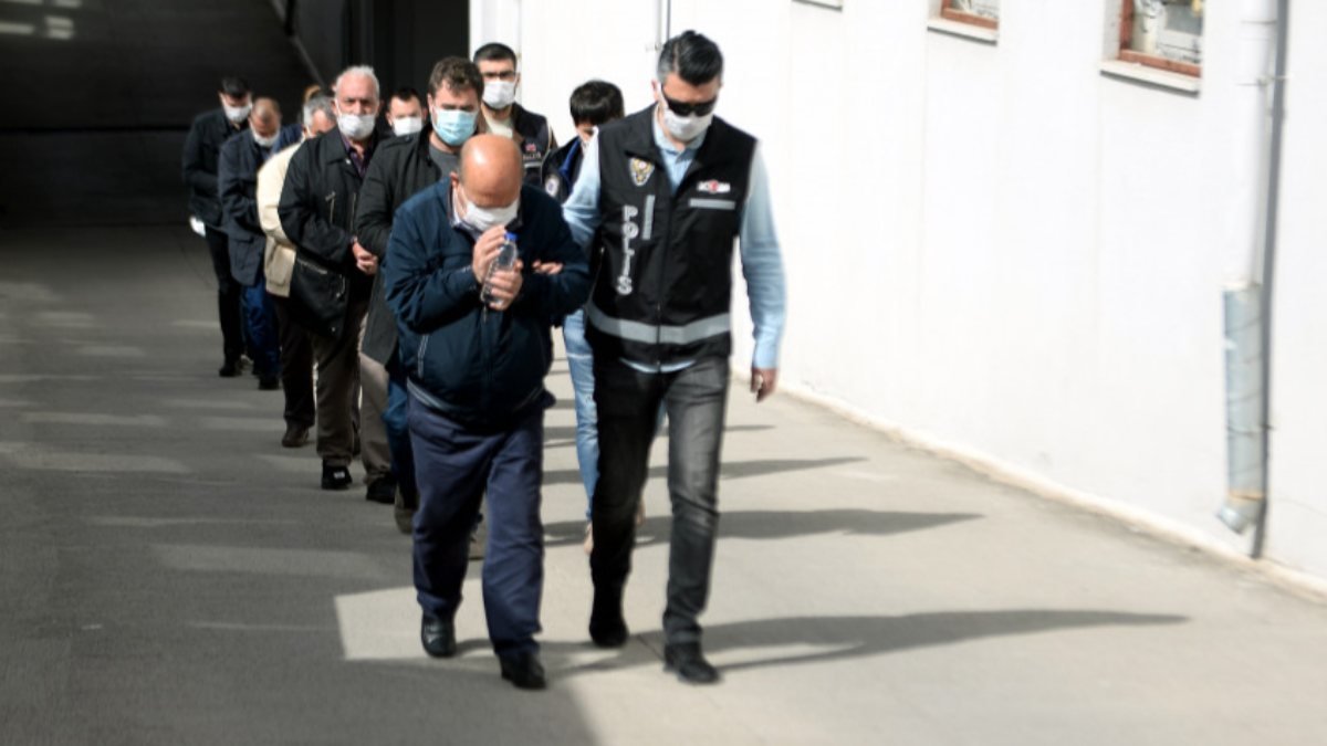 Adana'daki emekliler derneğinde 15 milyon liralık vurgun