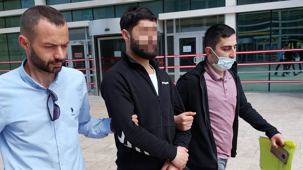 Samsun'da annesinden zorla para aldı, tutuklandı