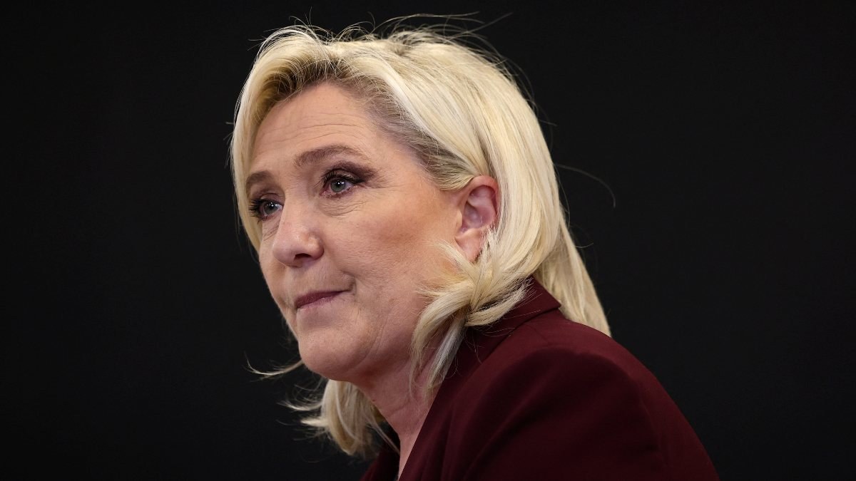 Marine Le Pen, Rus gazına yaptırımlara karşı çıktı