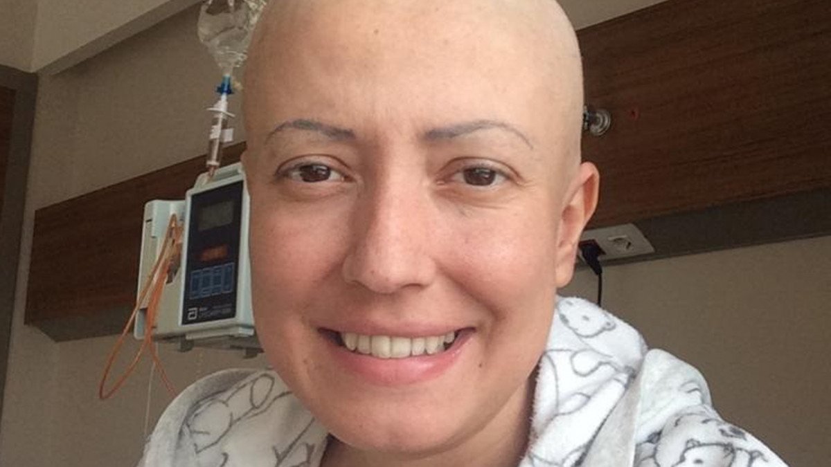 Antalya'daki kadın, saçlarını bağışlamak isterken kanser çıktı