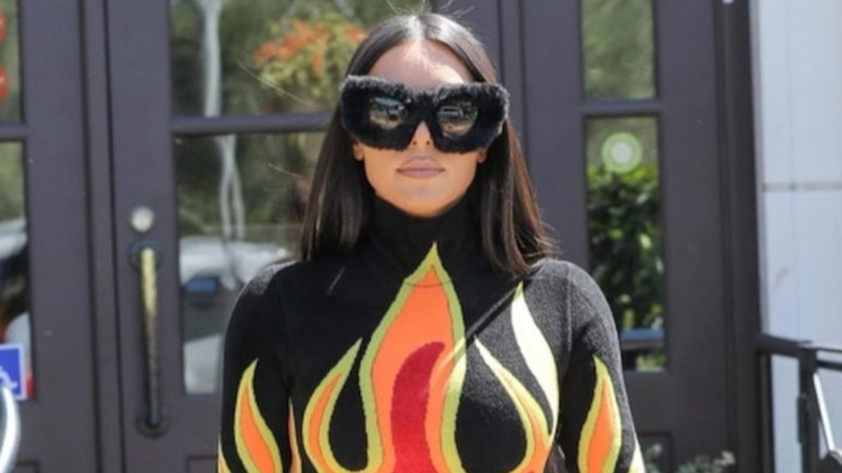 Kim Kardashian'ın ateşli elbisesi