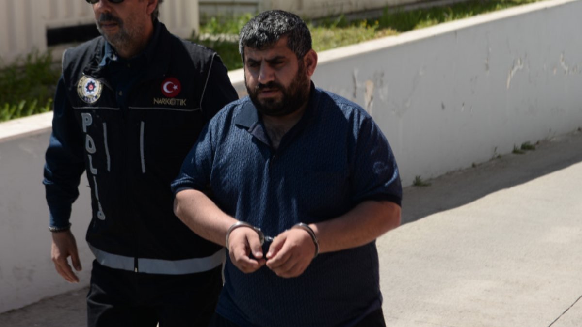 Adana'da uyuşturucuyla yakalanınca satıcı olduğunu inkar etti