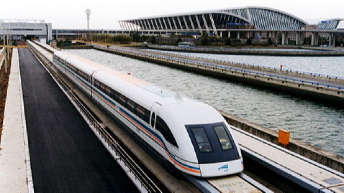 Dünyanın en hızlı treni: Şanghay Maglev