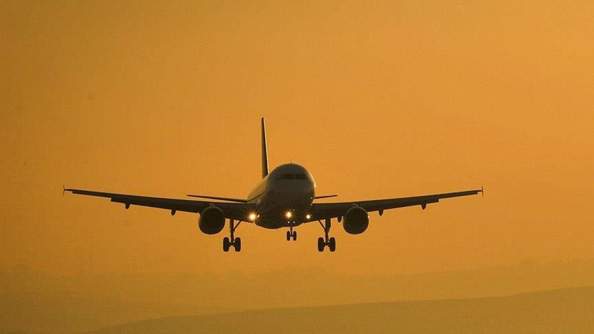 Hava yolu şirketlerini koruyan yeni kararlar