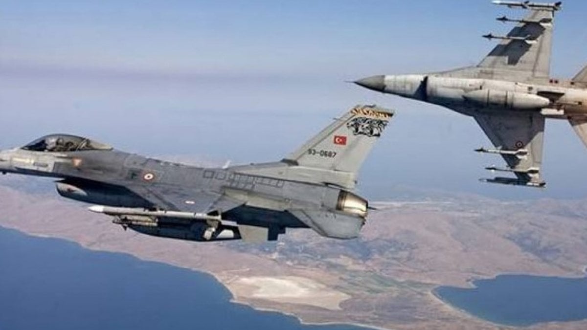 Hava sahası ihlali yapan Yunan Hava Kuvvetleri'ne karşılık verildi