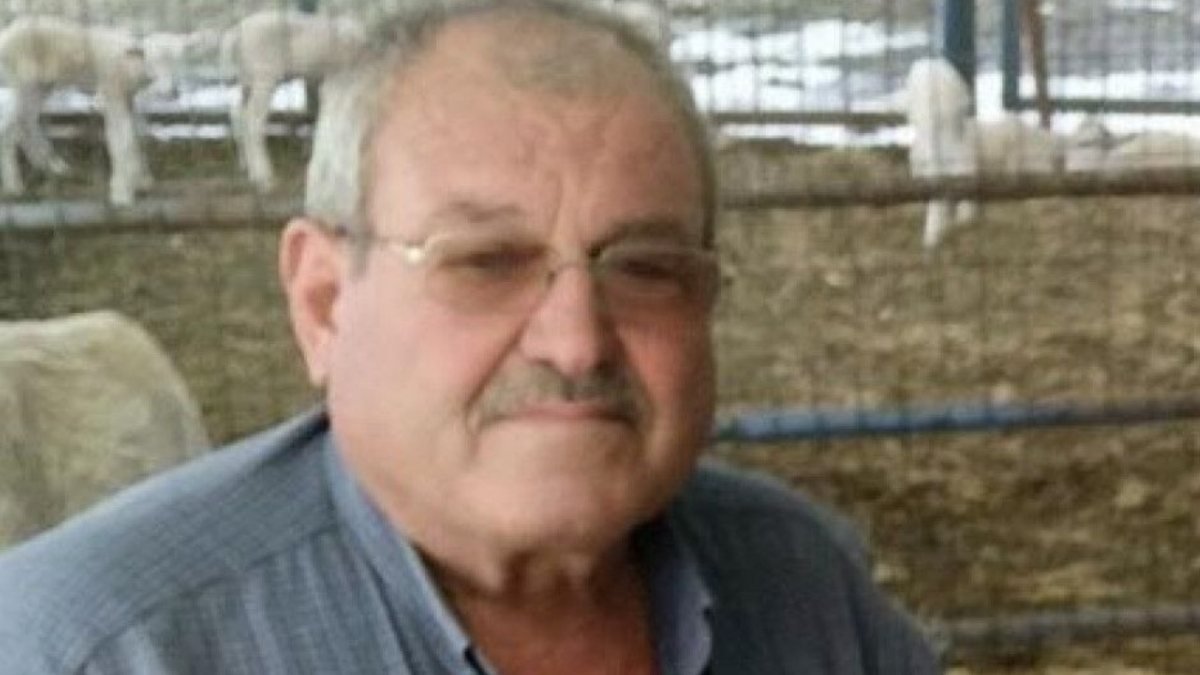 İzmir'de trenin çarptığı traktör sürücüsü hayatını kaybetti