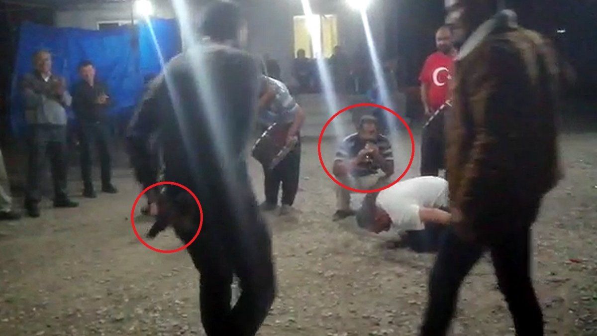 Osmaniye’de zurnacının maganda kurşununa kurban gittiği anlar