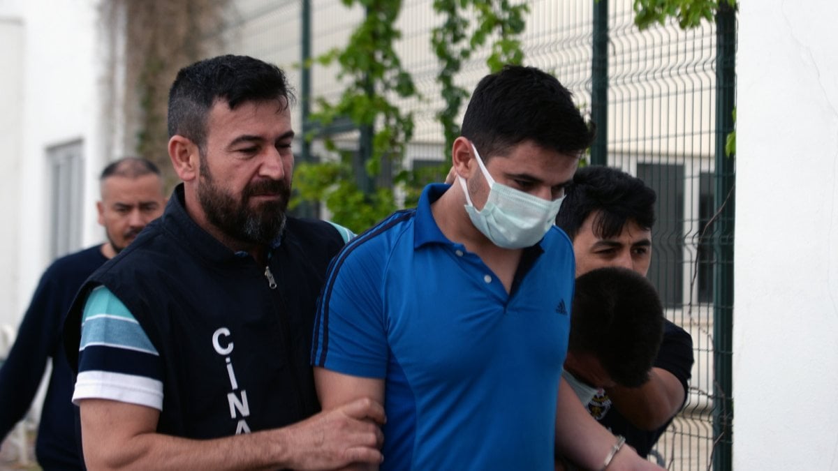 Adana'da dönerciler arasında yer kavgası