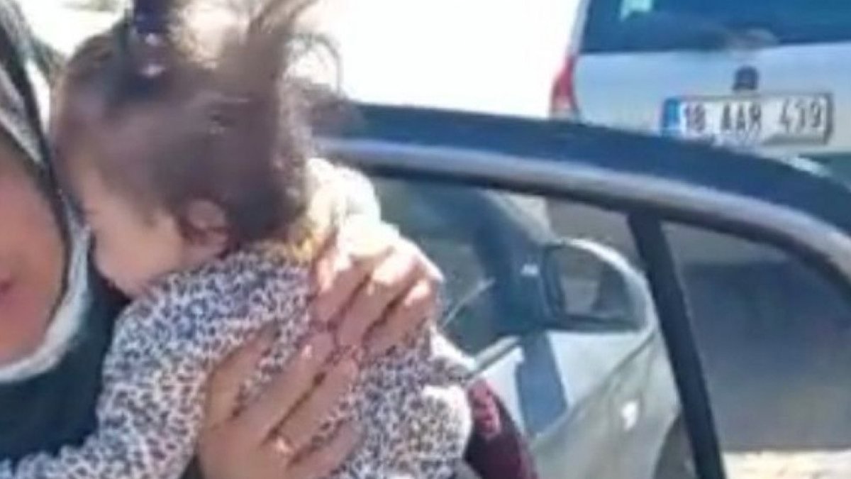 Kırıkkale'de 1 yaşındaki bebek otomobilde mahsur kaldı