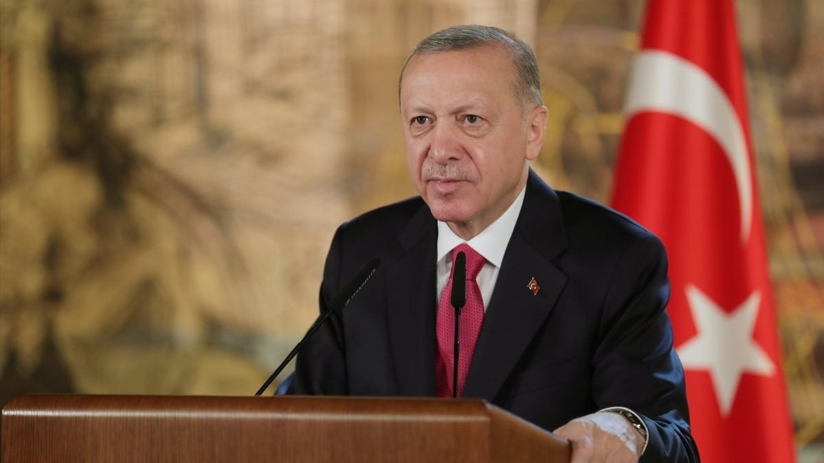Cumhurbaşkanı Erdoğan, yeni yaş çay alım fiyatını açıkladı