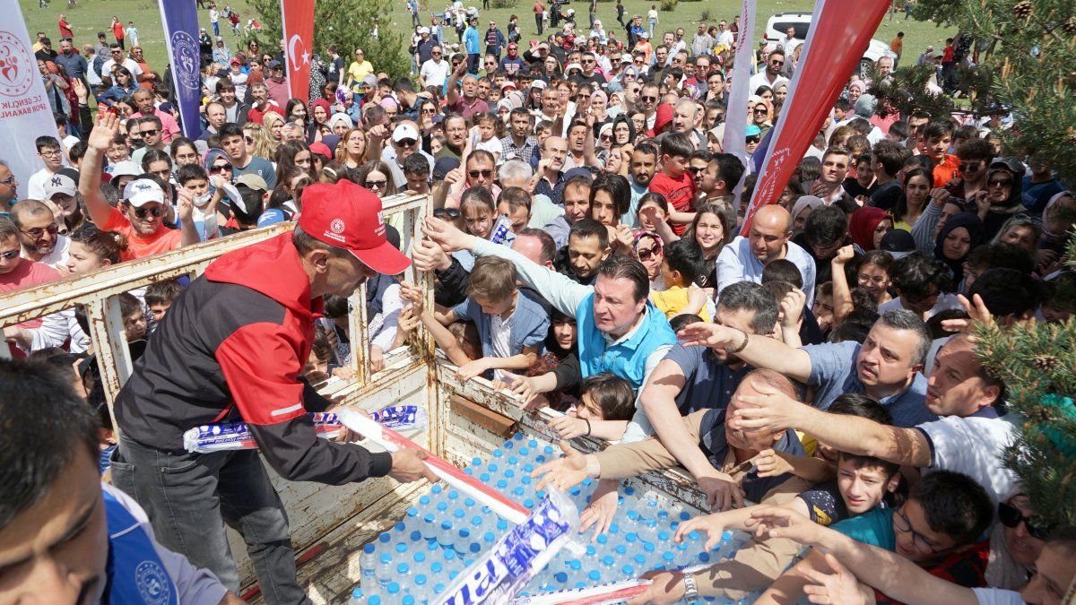 Kastamonu’daki uçurtma şenliğinde çocuklar ezildi