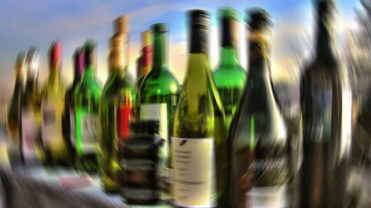 Zamlı en güncel alkol fiyatları 2022: Rakı, votka ve viski fiyatları ne kadar, kaç TL oldu?