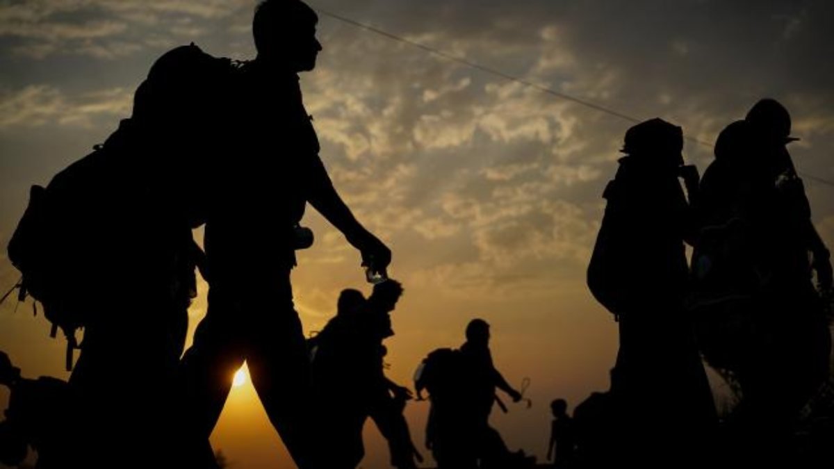 Bayburt'ta, Afganistan uyruklu 10 kaçak göçmen yakalandı