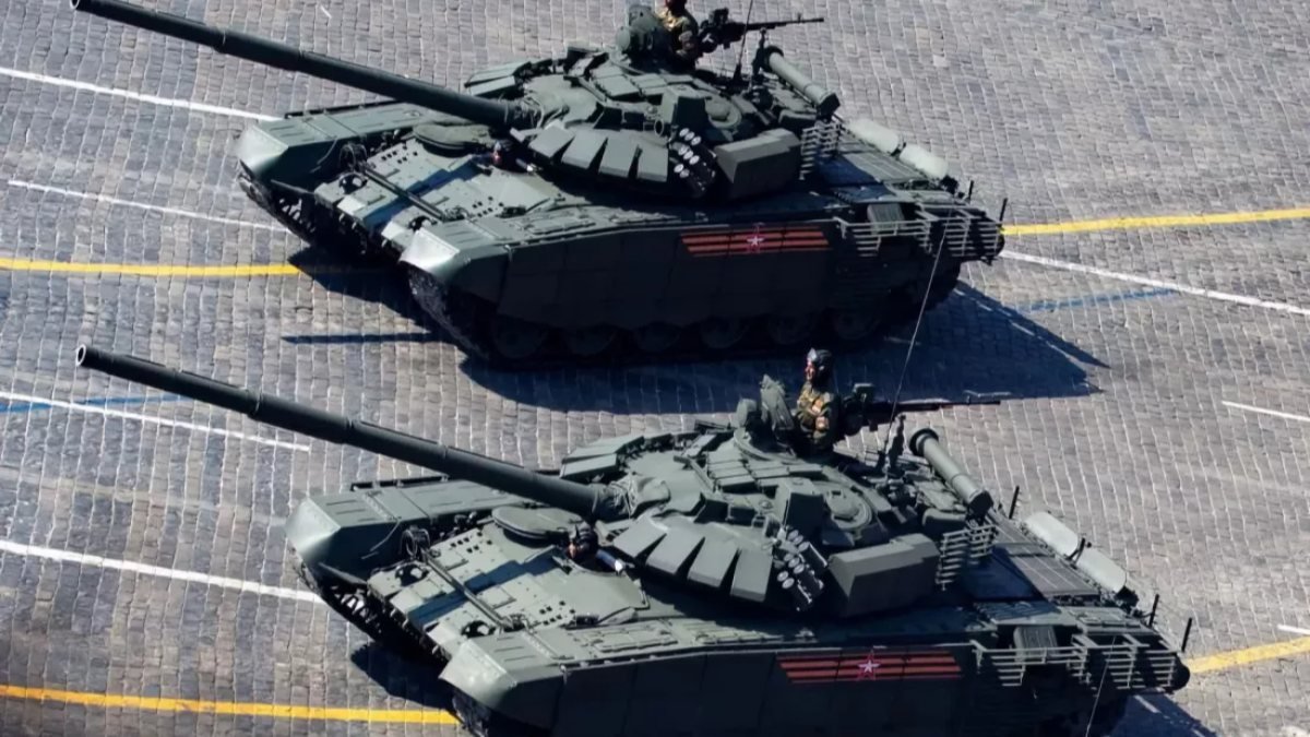Yaptırımlar nedeniyle Rus tanklarında ev aletlerindeki çipler kullanılıyor