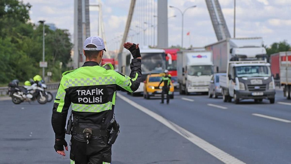 İstanbul'da bazı yollar 19 Mayıs etkinlikleri kapsamında trafiğe kapatılacak
