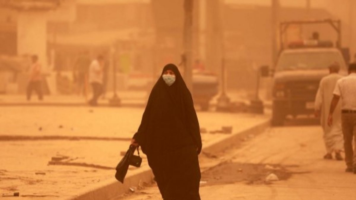 Irak'ta kum fırtınası