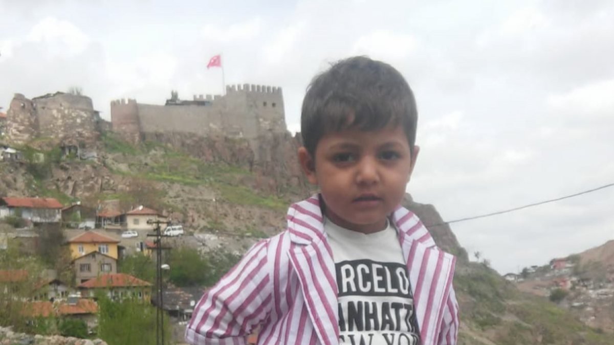 Ankara'daki baba, oğlunu döverek öldürdüğü iddiasını yalanladı