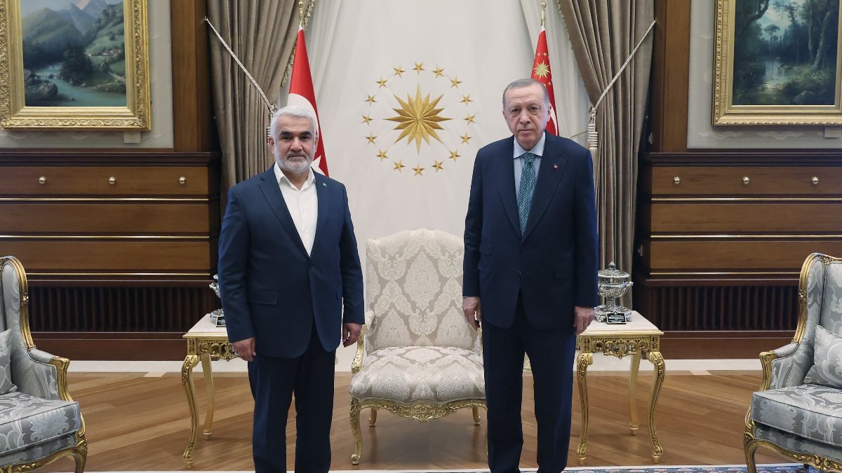 Cumhurbaşkanı Erdoğan, HÜDAPAR Lideri'ni kabul etti