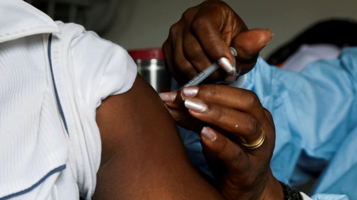Afrika'dan maymun çiçeği aşısı uyarısı: Adil şekilde dağıtılsın