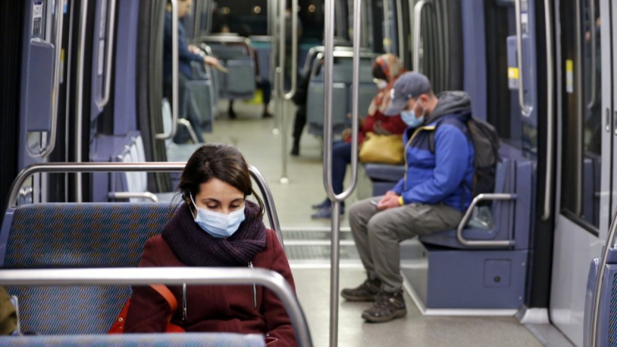 SON KARAR 2022: Otobüs, metro, metrobüste maske serbest mi?