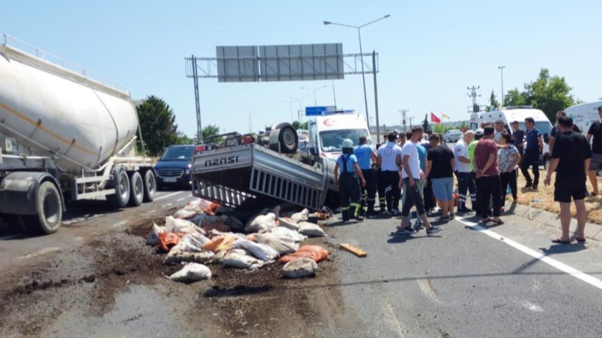 Tekirdağ'da freni boşalan kamyon ortalığı birbirine kattı