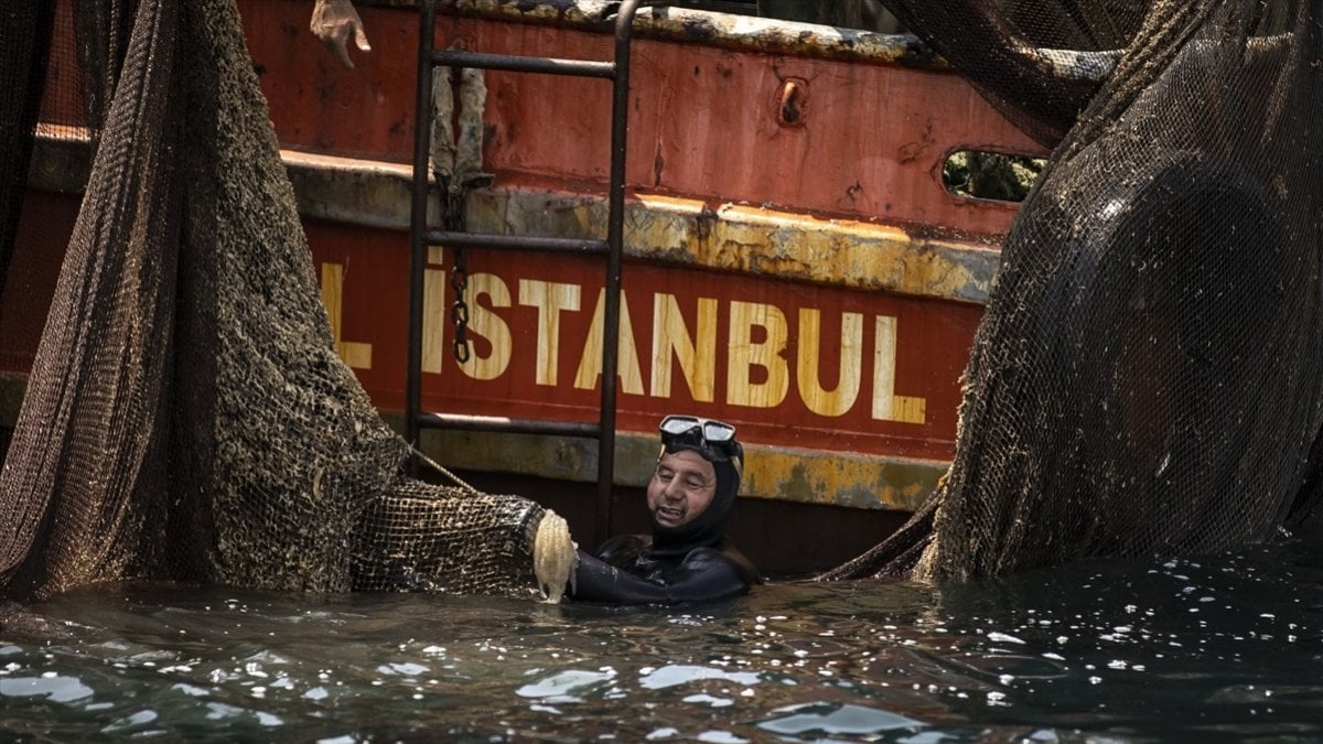 İstanbul'da Türkiye'nin en büyük hayalet ağı çıkartıldı