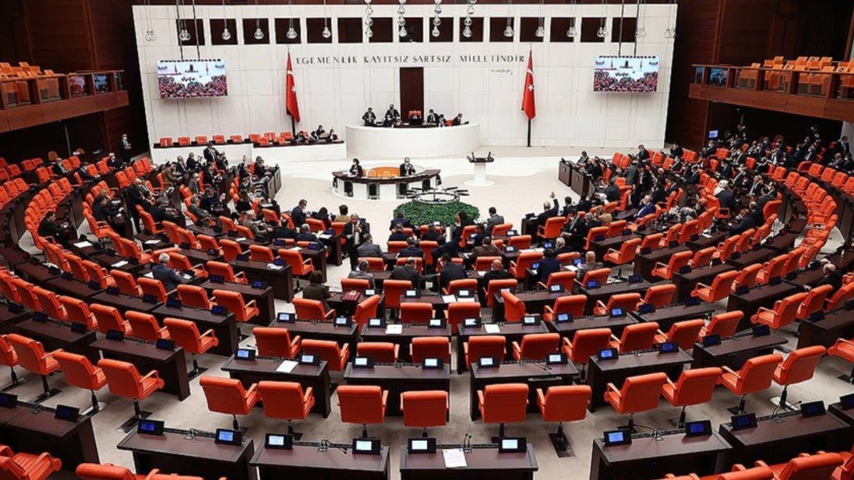 Kira artışına sınırlama getiren düzenleme TBMM'den geçti