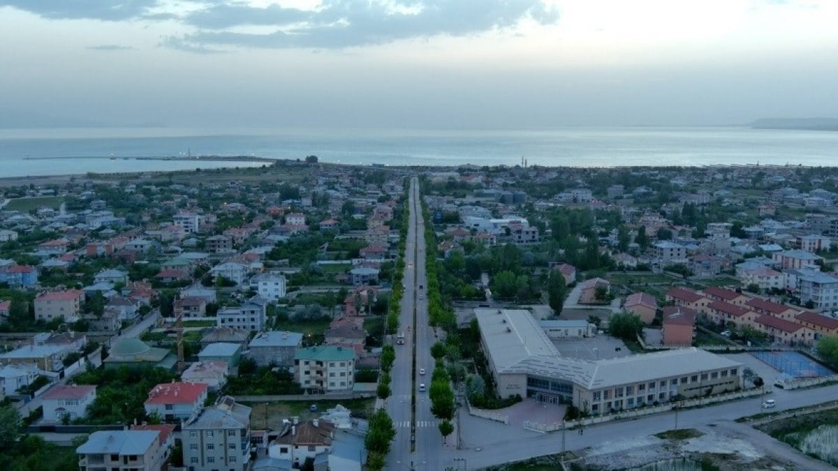 Türkiye'nin birinci dünyanın ikinci en uzun düz caddesi Van’da