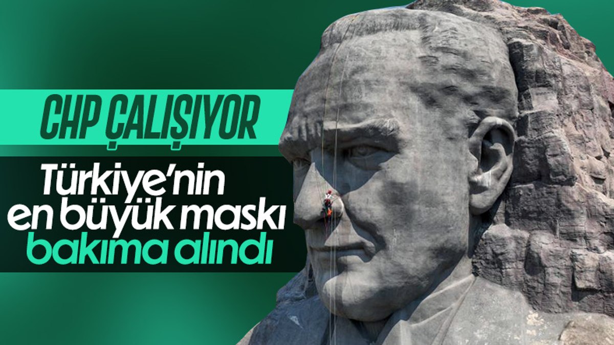 İzmirde Buca Belediyesi dev Atatürk maskını bakıma aldı
