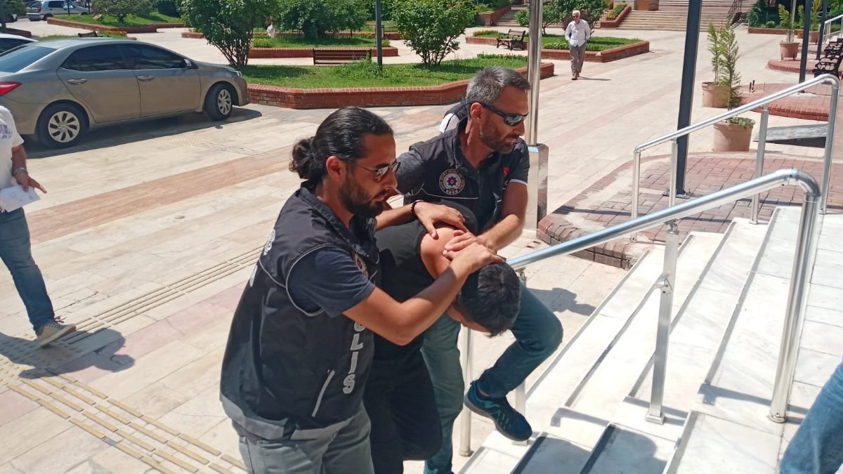 Aydın'da tacirleri koruyan kadın: Ne çekiyorsunuz, adam mı öldürdü