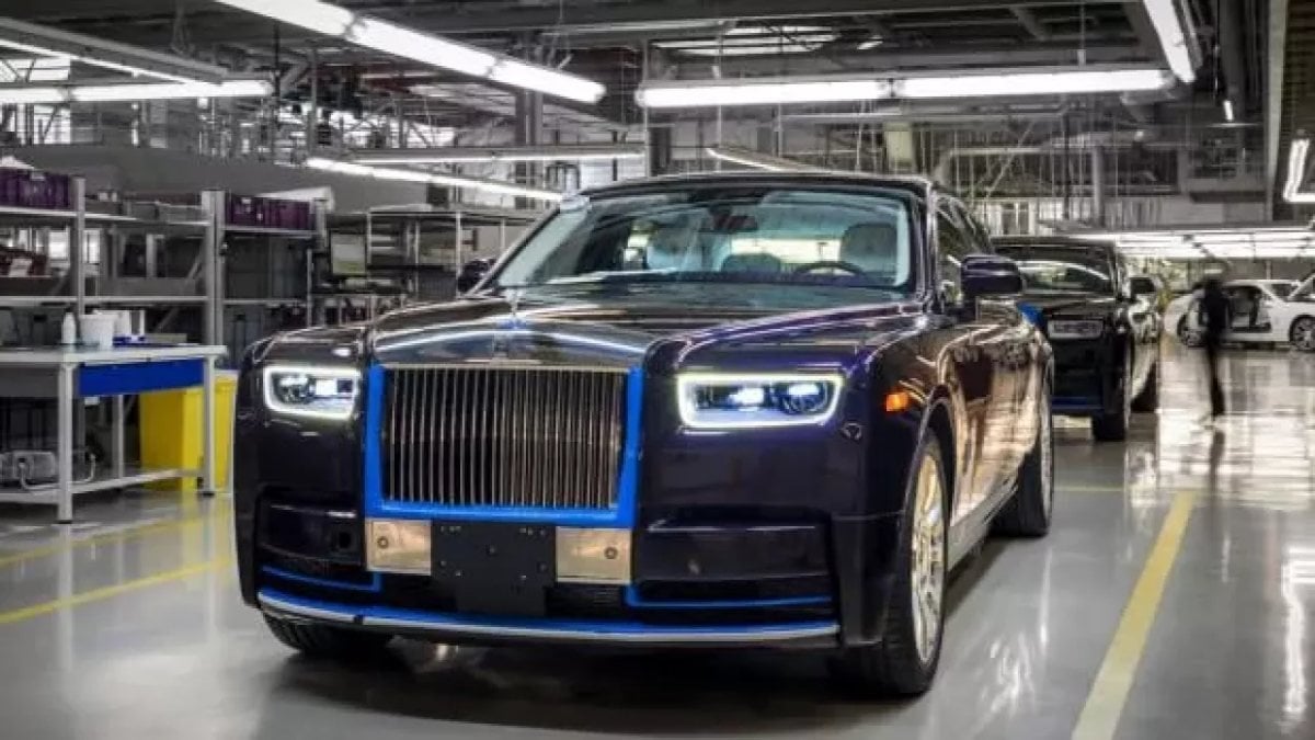 Rolls Royce, işçilere 2 bin sterlin dağıtacak