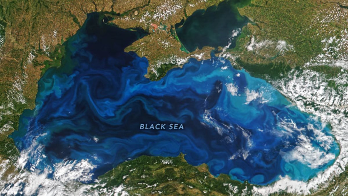 NASA, Karadeniz'in uzaydan çekilen görüntüsünü paylaştı