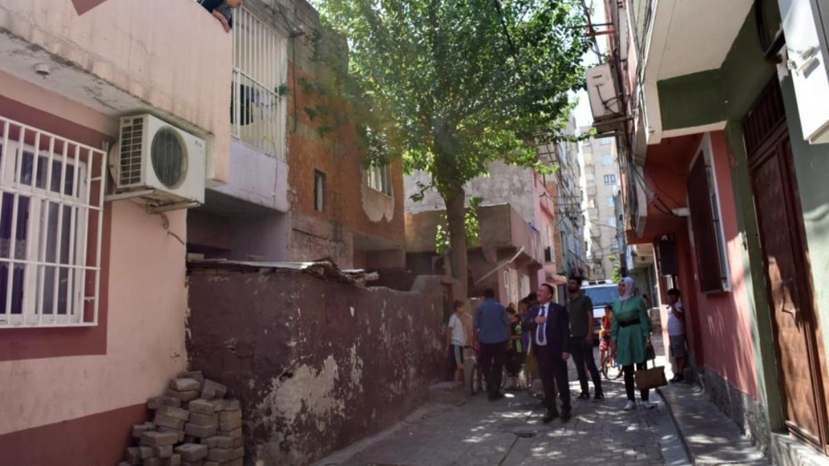 Diyarbakır'da terörün bittiği sokaklarda huzur rüzgarları esmeye başladı