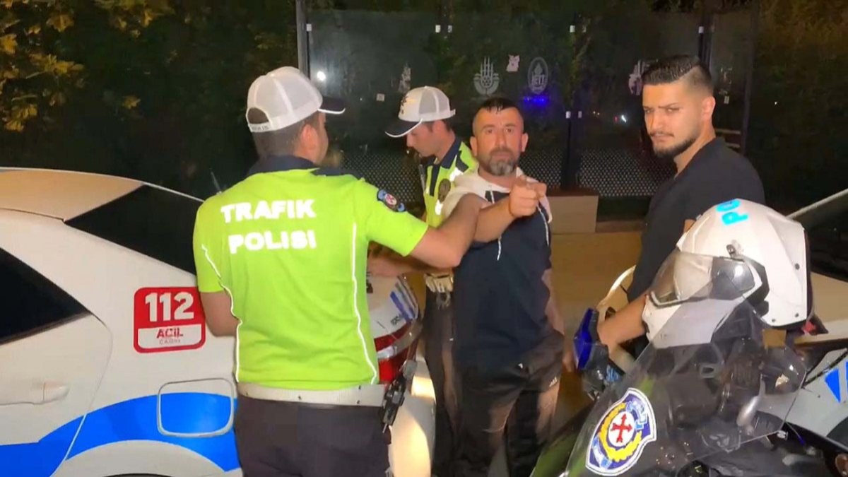 İstanbul'da alkollü sürücü basın mensuplarına sataştı