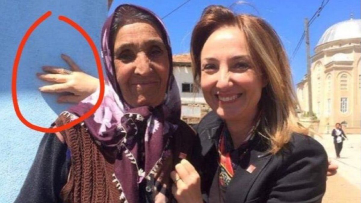 CHP'li Aylin Nazlıaka, fotoğraf çektirdiği kadına ‘dokunamadı’