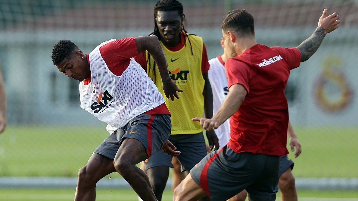 Galatasaray'ın hazırlık maçı programı belli oldu! İşte rakipler..